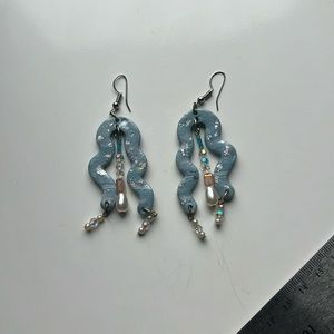 Rain cloud earrings 🌧️